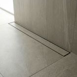 喷涂表面处理不锈钢长条地漏，激光焊接结构设计，确保嵌砖安装精度